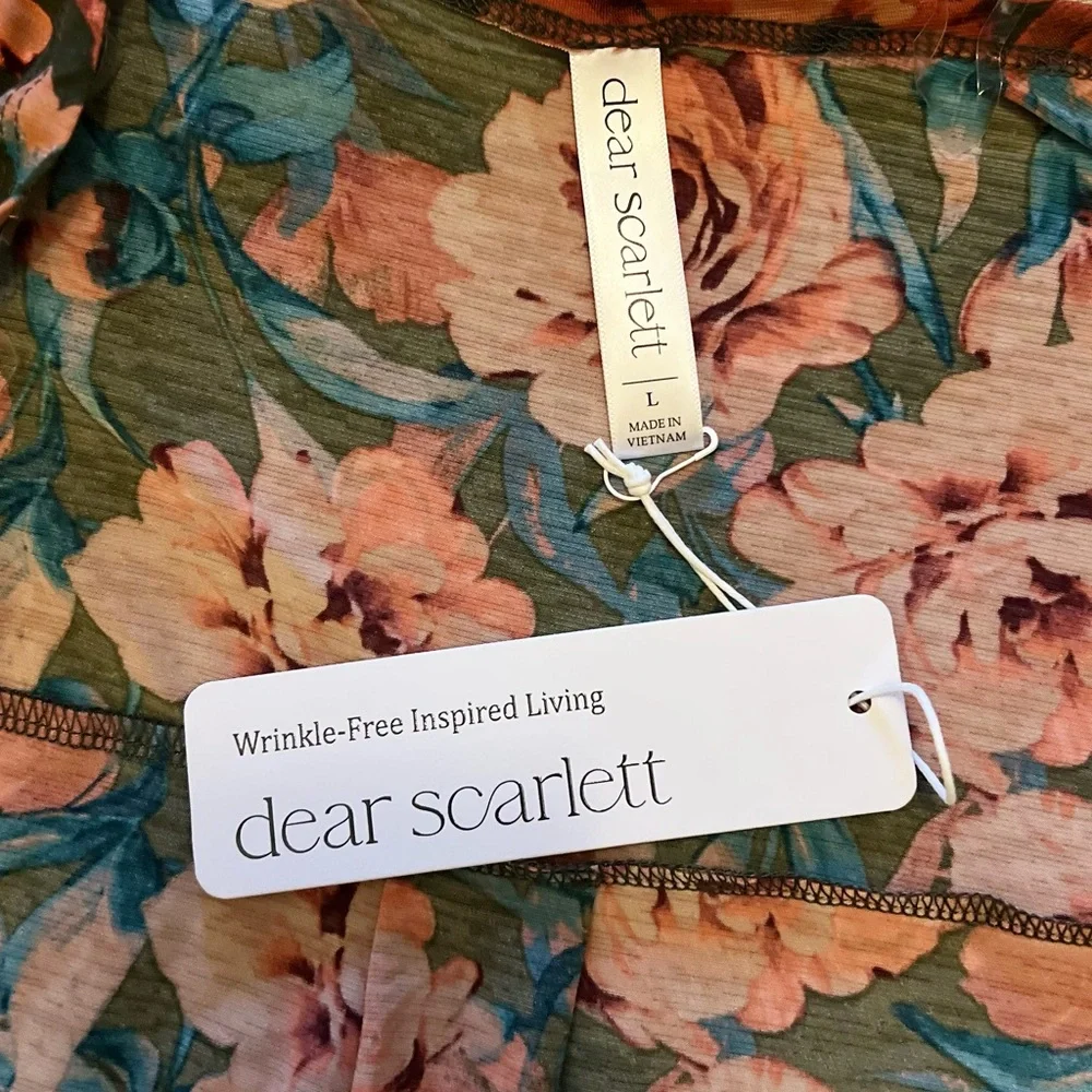 NWT Dear Scarlett Beautiful Breeze Lizzy Cardigan